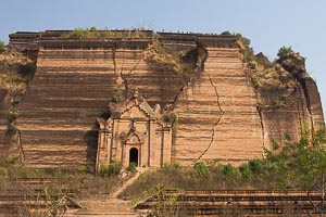 Mingun pagode inachevée