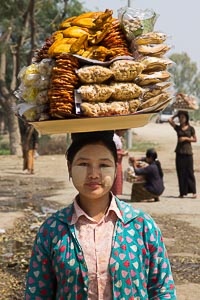 Monywa birmane thanaka