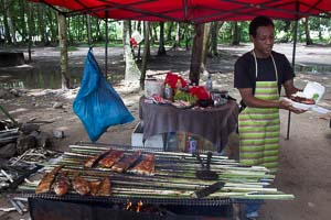 marché plage Beau Vallon